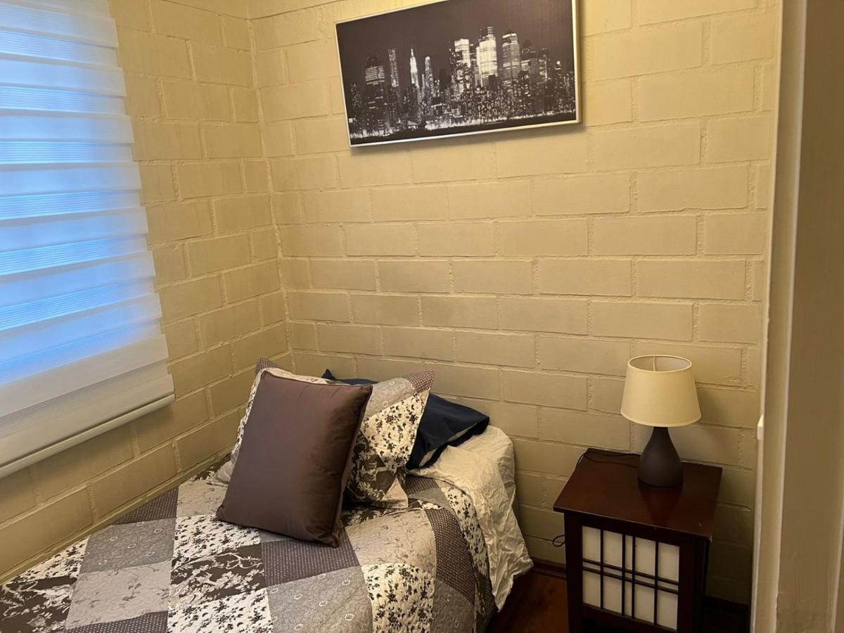 Apartamento - Cozy - Empresas - Factura - Aire Acondicionado - Parking - Wifi - Servicio Opcional Completa *